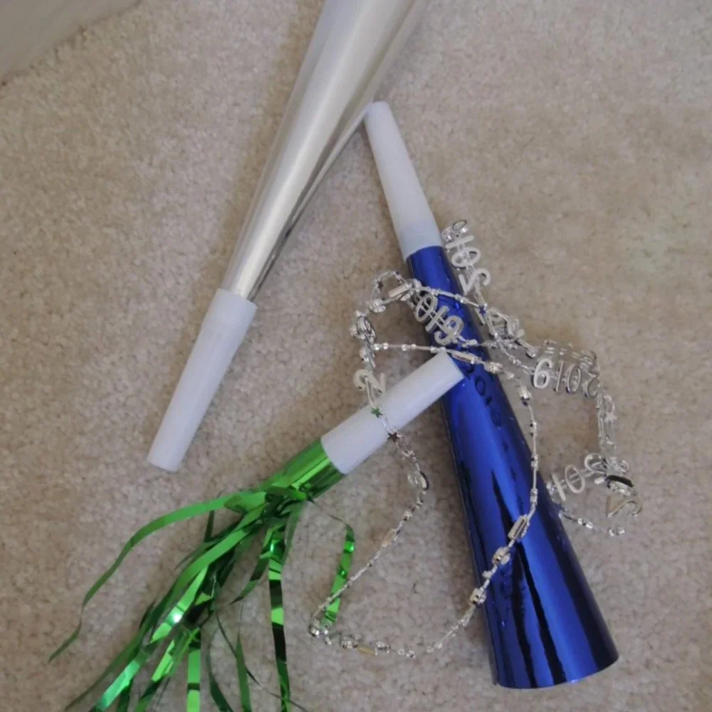 LOT of 14 New Years + Other Party Favors Horns Rattlers Necklace etc $50 Value